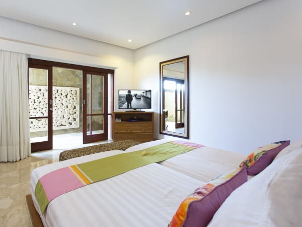 Villa Bayu Gita Beachfront - Downstairs back bedroom